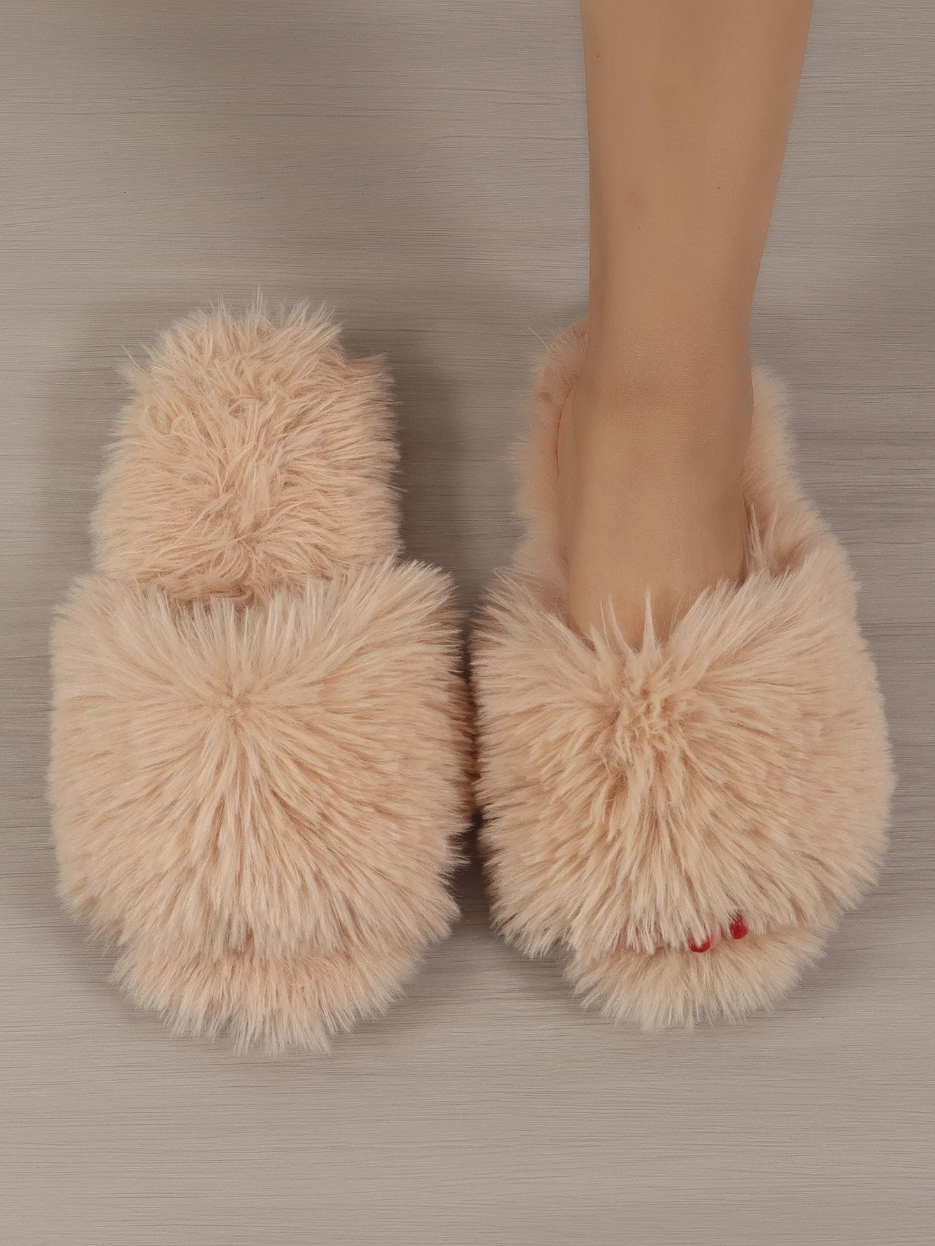 Women's Indoor Slippers 2025 Autumn and Winter New Faux Fur Home Lazy Shoes Soft Sole Girls Fashion Warm Fluffy Slides