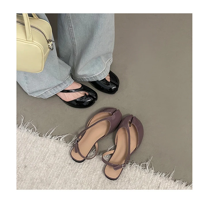 Tabi Sandals Women Brand Designer Cross Ankle Strap Sandals Buckle Slingback Chunky Low Heels Elegant Mary Jane Split-toe Shoes