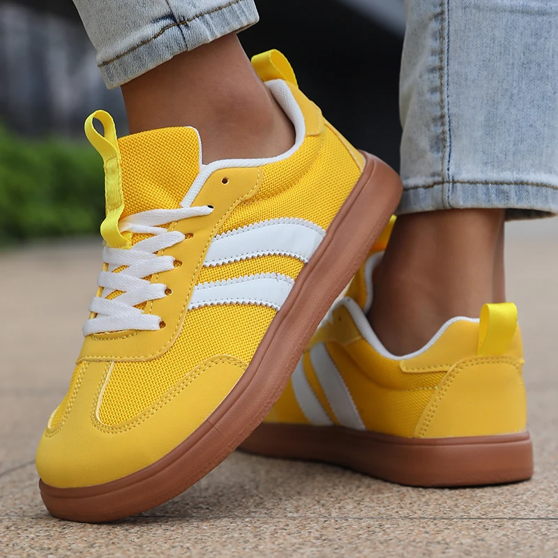 Lightweight Comfortable Sneakers for Women Fashion Striped Lace Up Sports Shoes Woman Casual Breathable Green Sneakers Plus Size