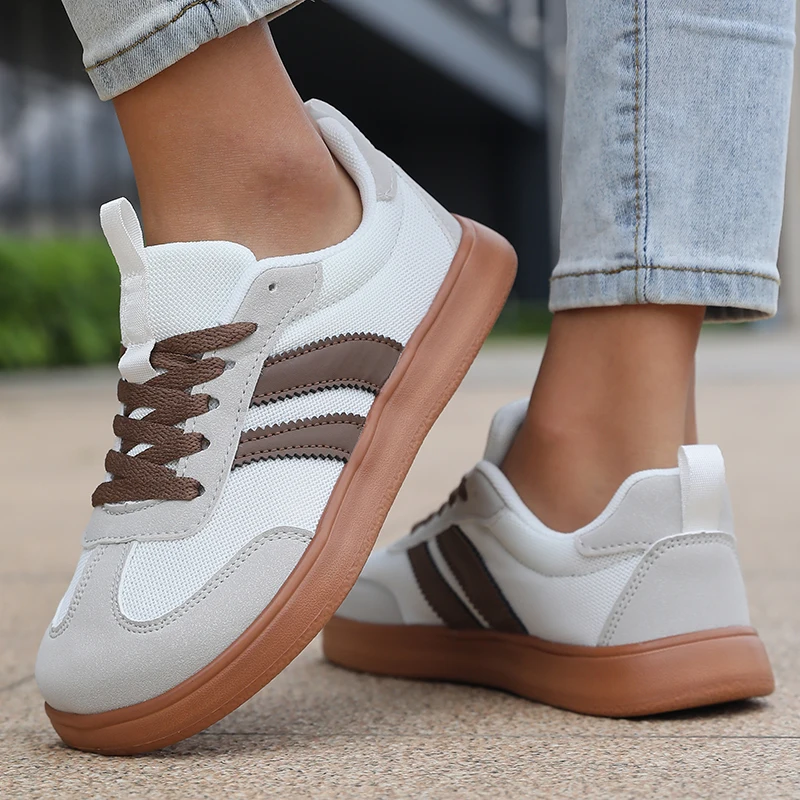 Lightweight Comfortable Sneakers for Women Fashion Striped Lace Up Sports Shoes Woman Casual Breathable Green Sneakers Plus Size