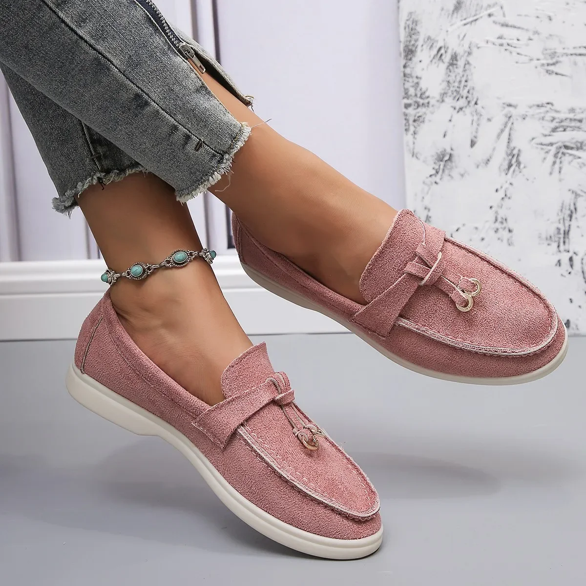 Comfortable Spring and Autumn New Large Size Soft Sole Women's Shoes British Style Fashion Flat Shoes Comfortable Casual Shoes