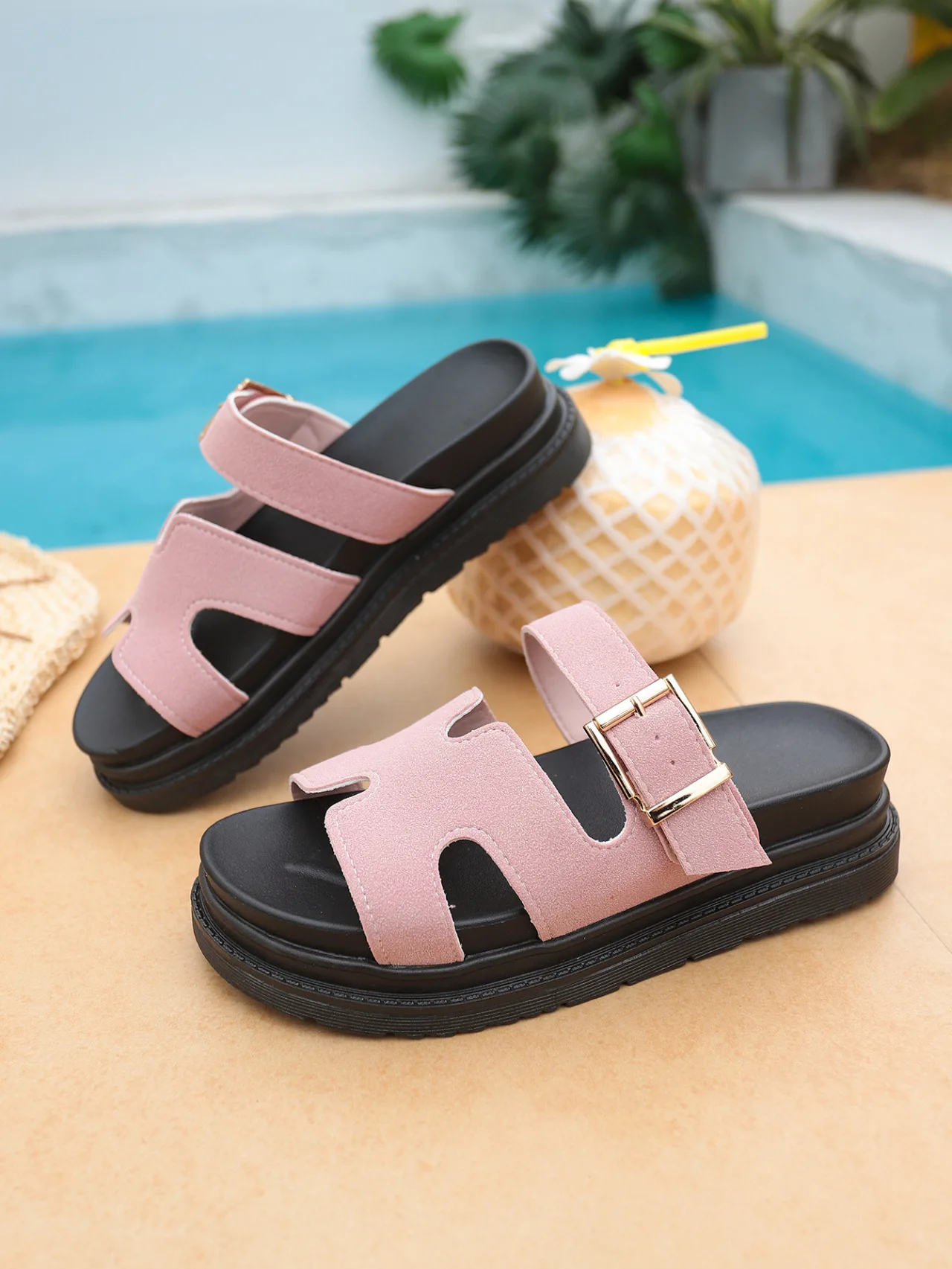 2026 Plus Size 43 Summer New Thick Soled Casual Roman Sandals for Women, Thick Soled Flat Buckle Platform Slippers