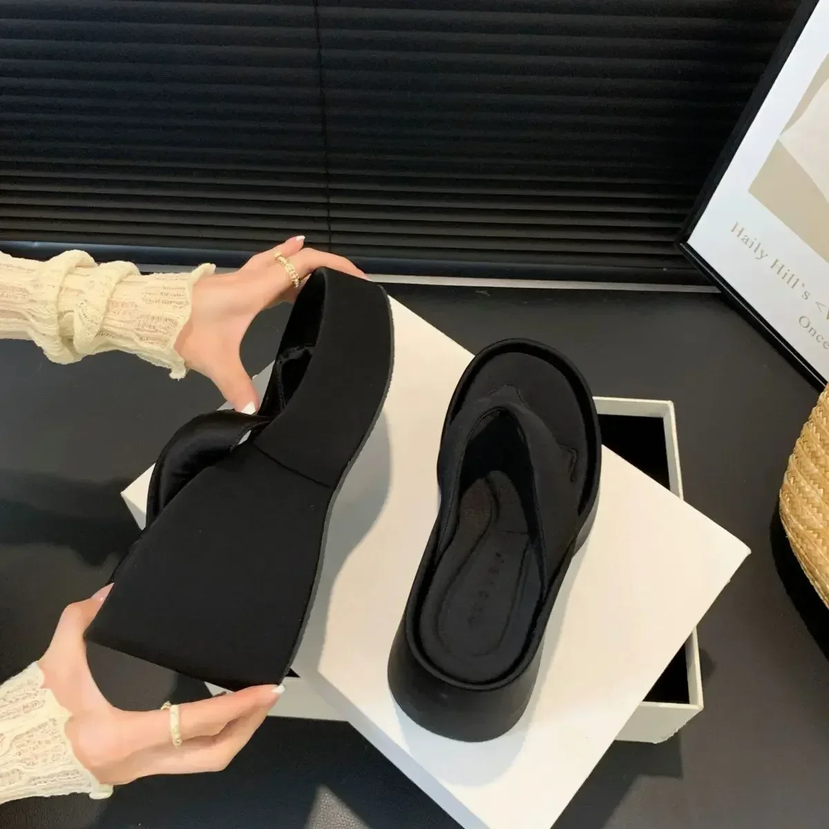 2026 New Design Summer Chunky Woman Slippers Fashion Platform Wedges High Heel Silvery Ladies Shoes Zapatillas De Mujer