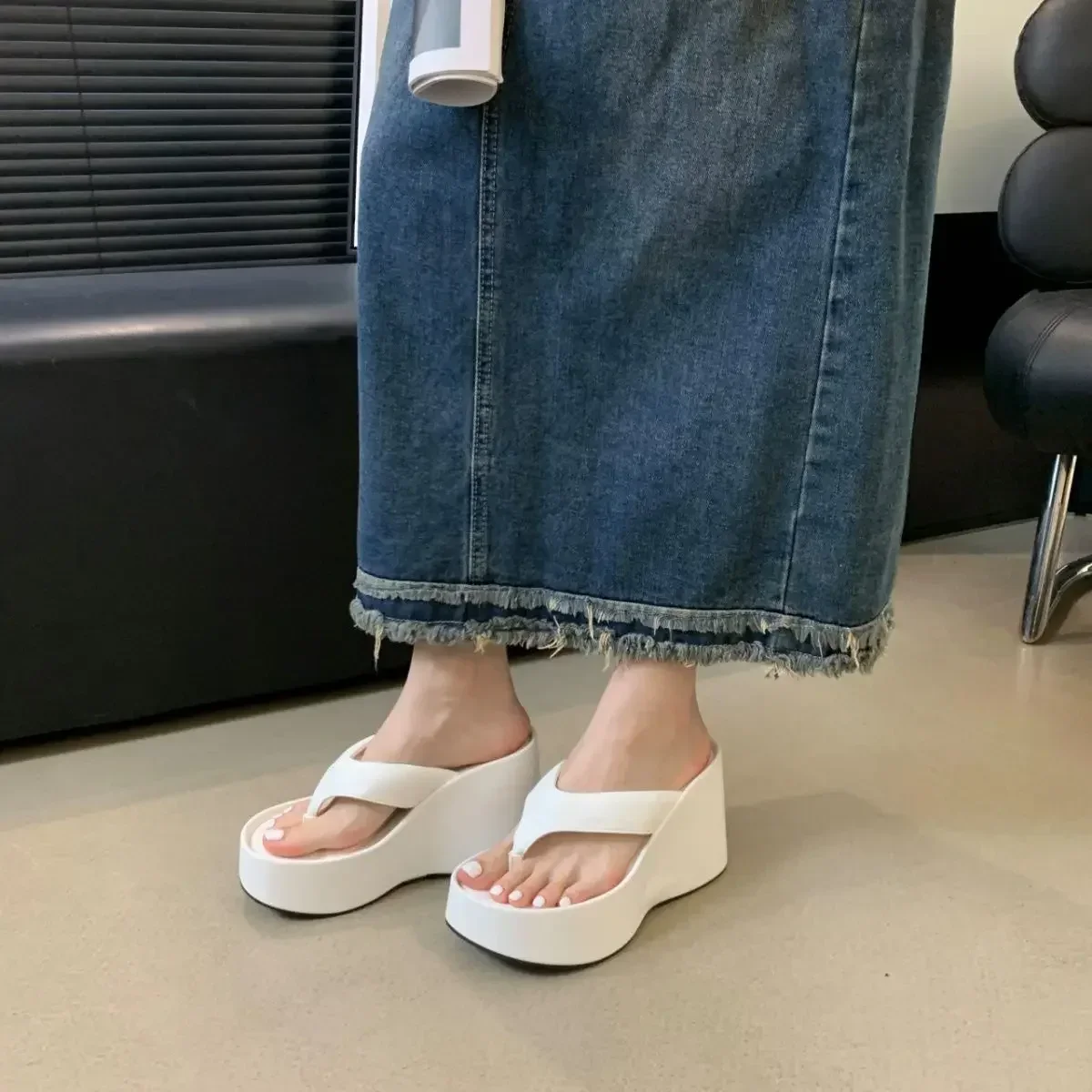 2026 New Design Summer Chunky Woman Slippers Fashion Platform Wedges High Heel Silvery Ladies Shoes Zapatillas De Mujer