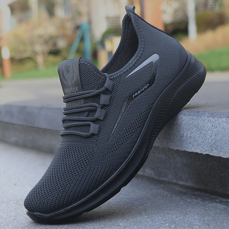 Men's Solid Lace-Up Casual Shoes, Lightweight Outdoor Sports Shoes for Men's Fashionable Solid Casual Shoes Suitable for Leisure Walking Enthusiasts - Ideal for Lightweight, Breathable and Non-Slip, Suitable for Leisur