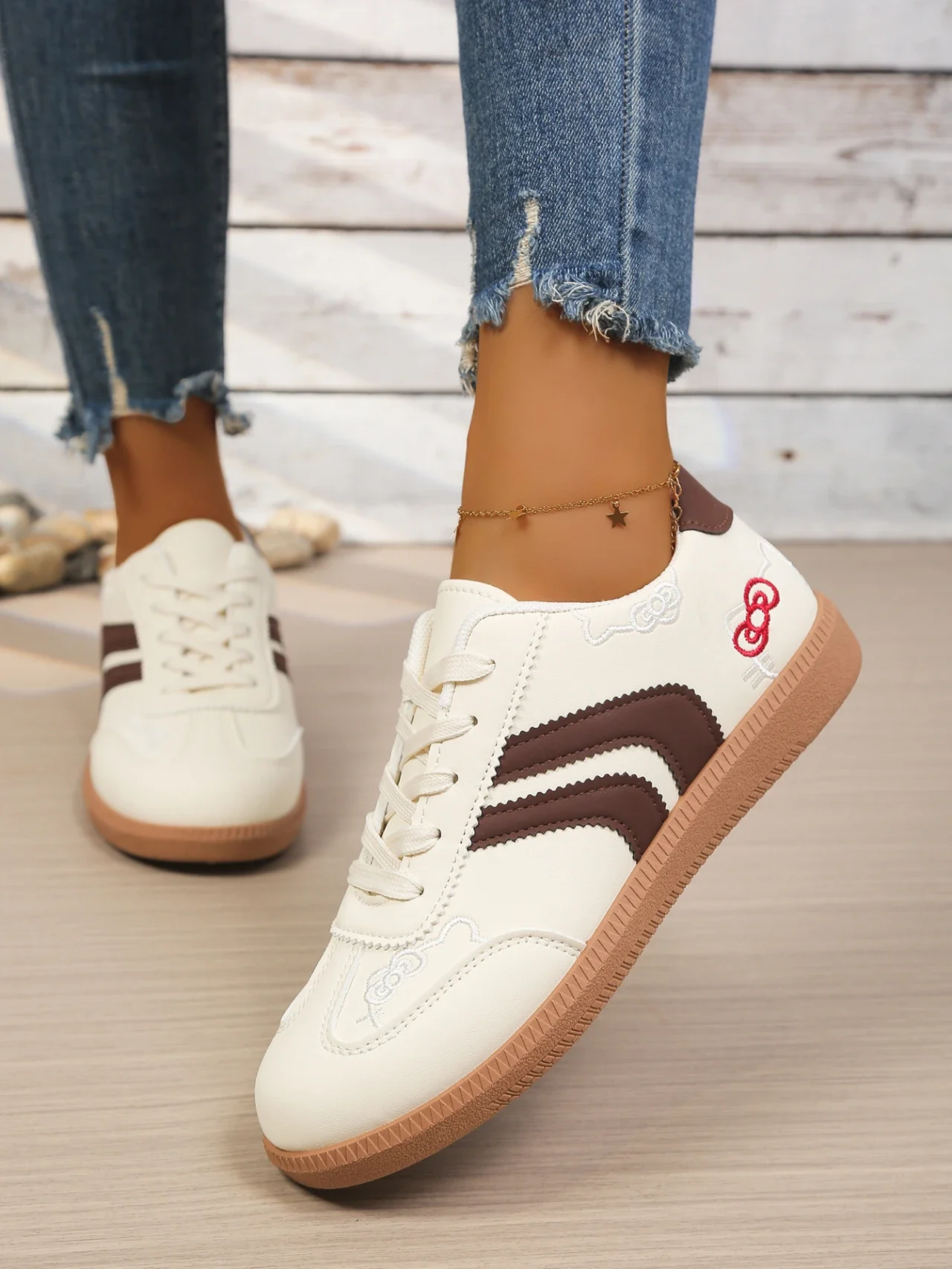 Embroidery Korean Style 2026 New Women's Training Shoes, Versatile Casual Sports Ultra-Light Flat White Sneakers