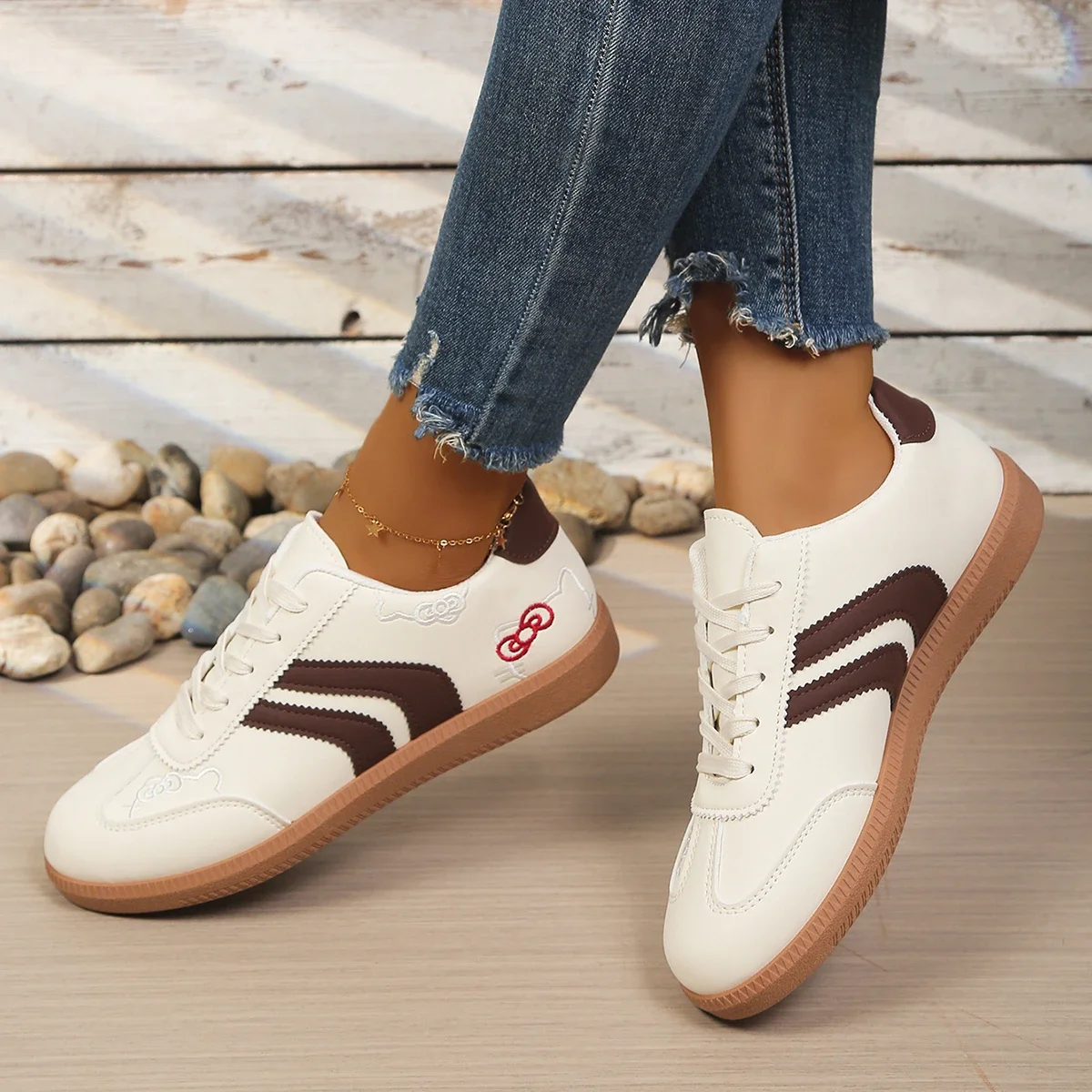 Embroidery Korean Style 2026 New Women's Training Shoes, Versatile Casual Sports Ultra-Light Flat White Sneakers