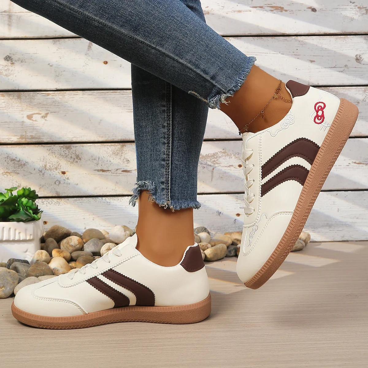 Embroidery Korean Style 2026 New Women's Training Shoes, Versatile Casual Sports Ultra-Light Flat White Sneakers