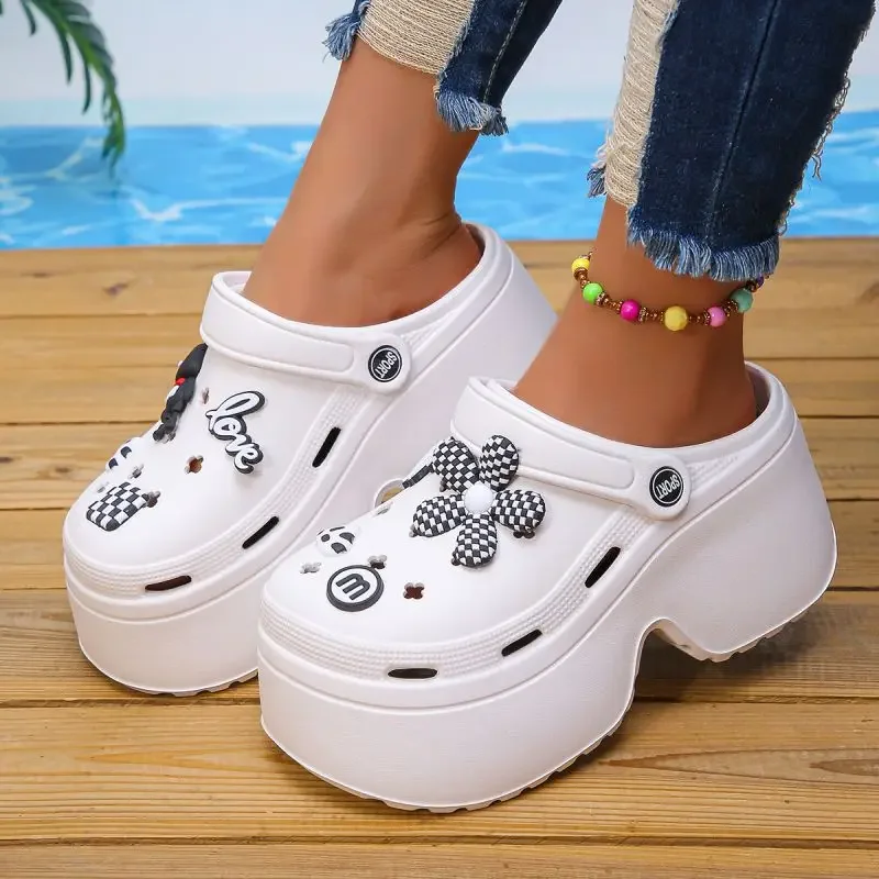 White Women's Wedge Heel Sandals Summer 2025 Fashion Chunky Platform Clogs Woman Thick Bottom Non Slip Beach Slippers eva Slides