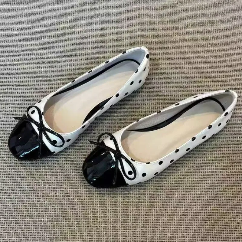 *Fashionable New Elegant and Comfortable Casual Work Shoes for Women in Summer Round Headed Butterfly Bow Anti Slip Flat Shoes