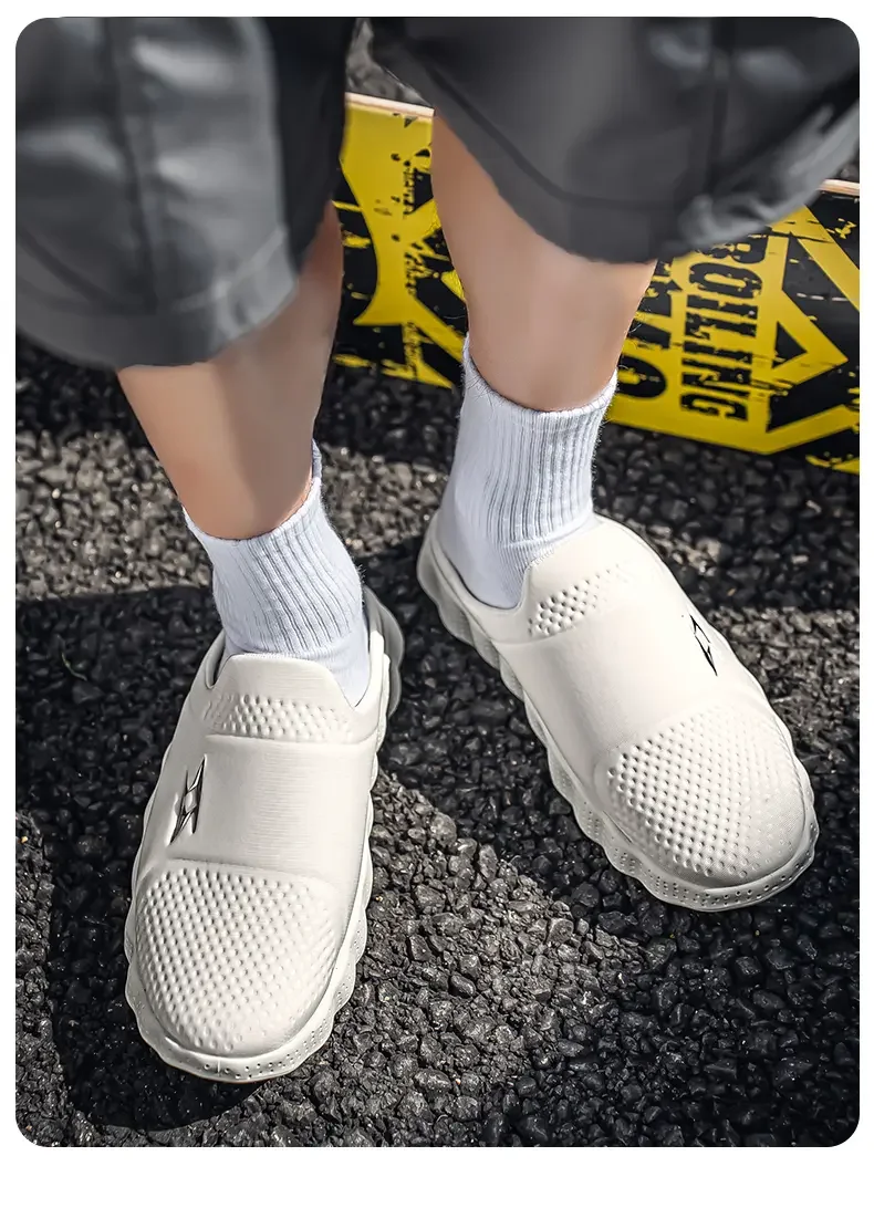 2026 Oversize Closed Toe Slides Men One Step On Thick Platform Sole Shock Absorption Strong Grip Comfort Casual Walking Slippers