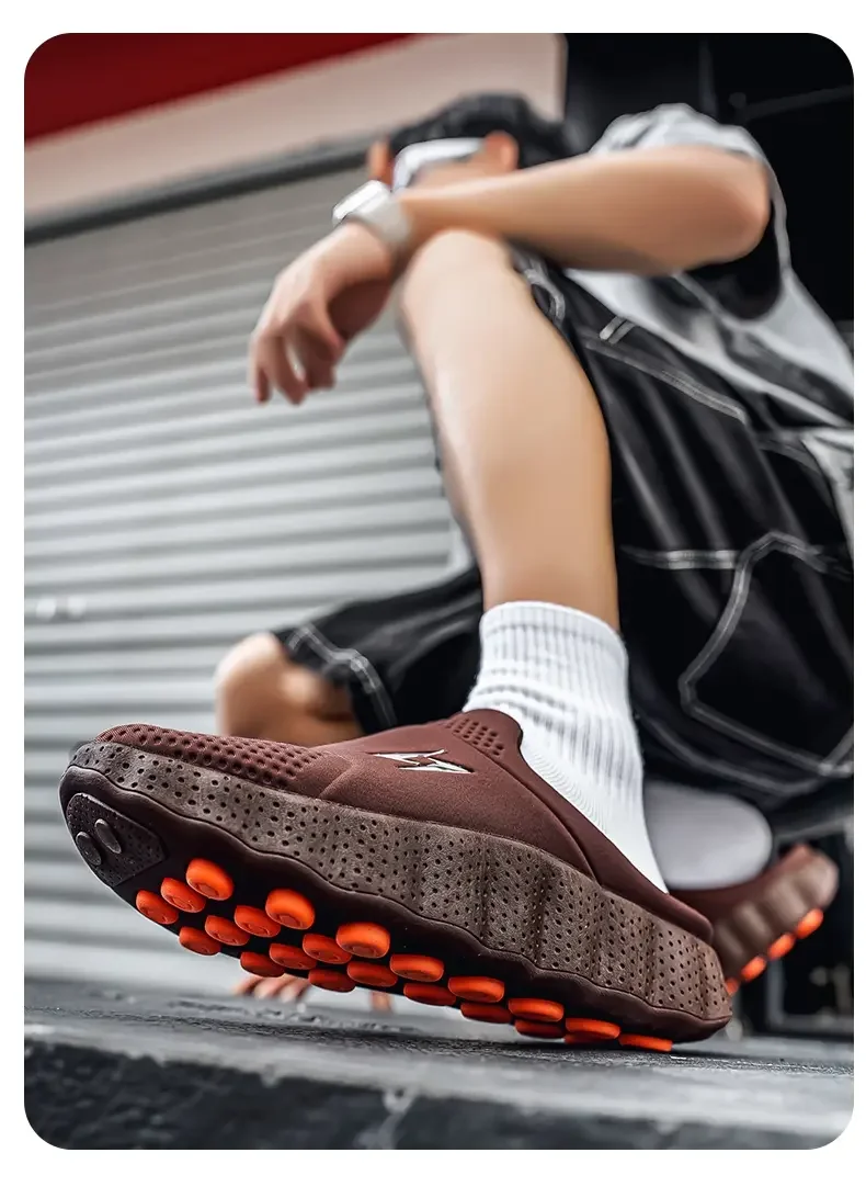 2026 Oversize Closed Toe Slides Men One Step On Thick Platform Sole Shock Absorption Strong Grip Comfort Casual Walking Slippers
