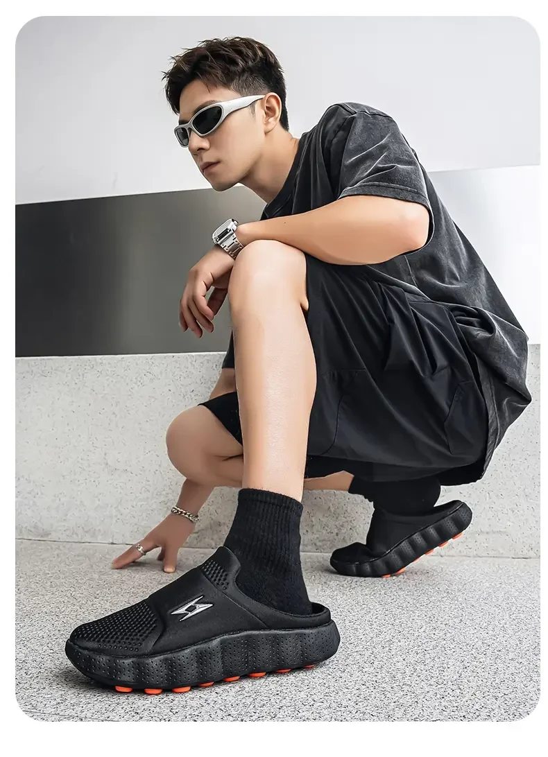 2026 Oversize Closed Toe Slides Men One Step On Thick Platform Sole Shock Absorption Strong Grip Comfort Casual Walking Slippers