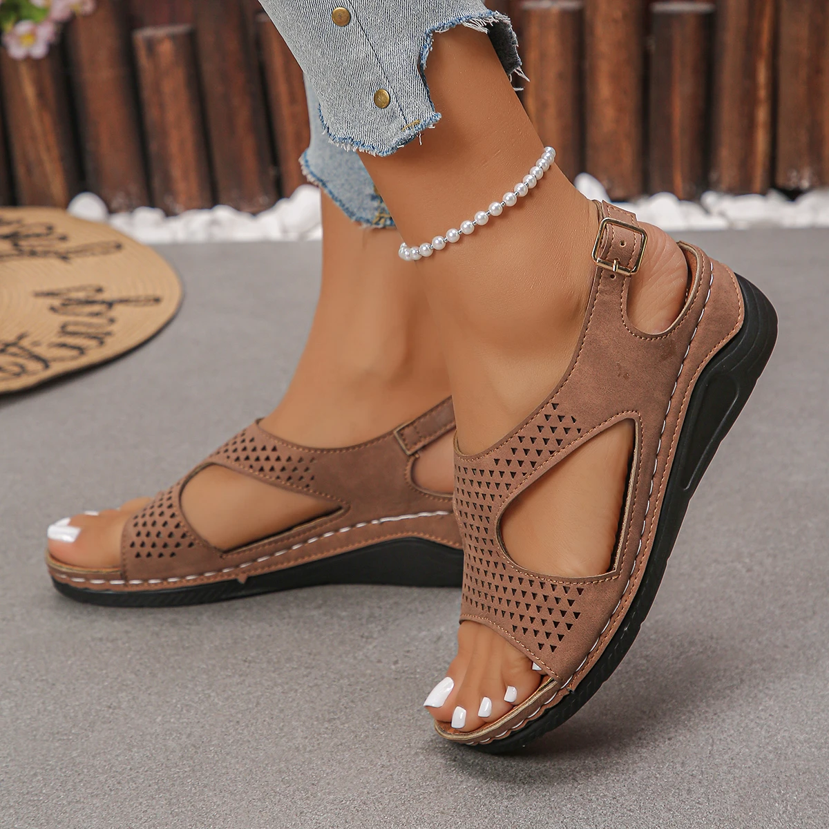 New Fashion Designer Women's Wedges Sandals New Woman Breathable Sandals Fashion Comfort Handiness Summer Casual Female Sandals