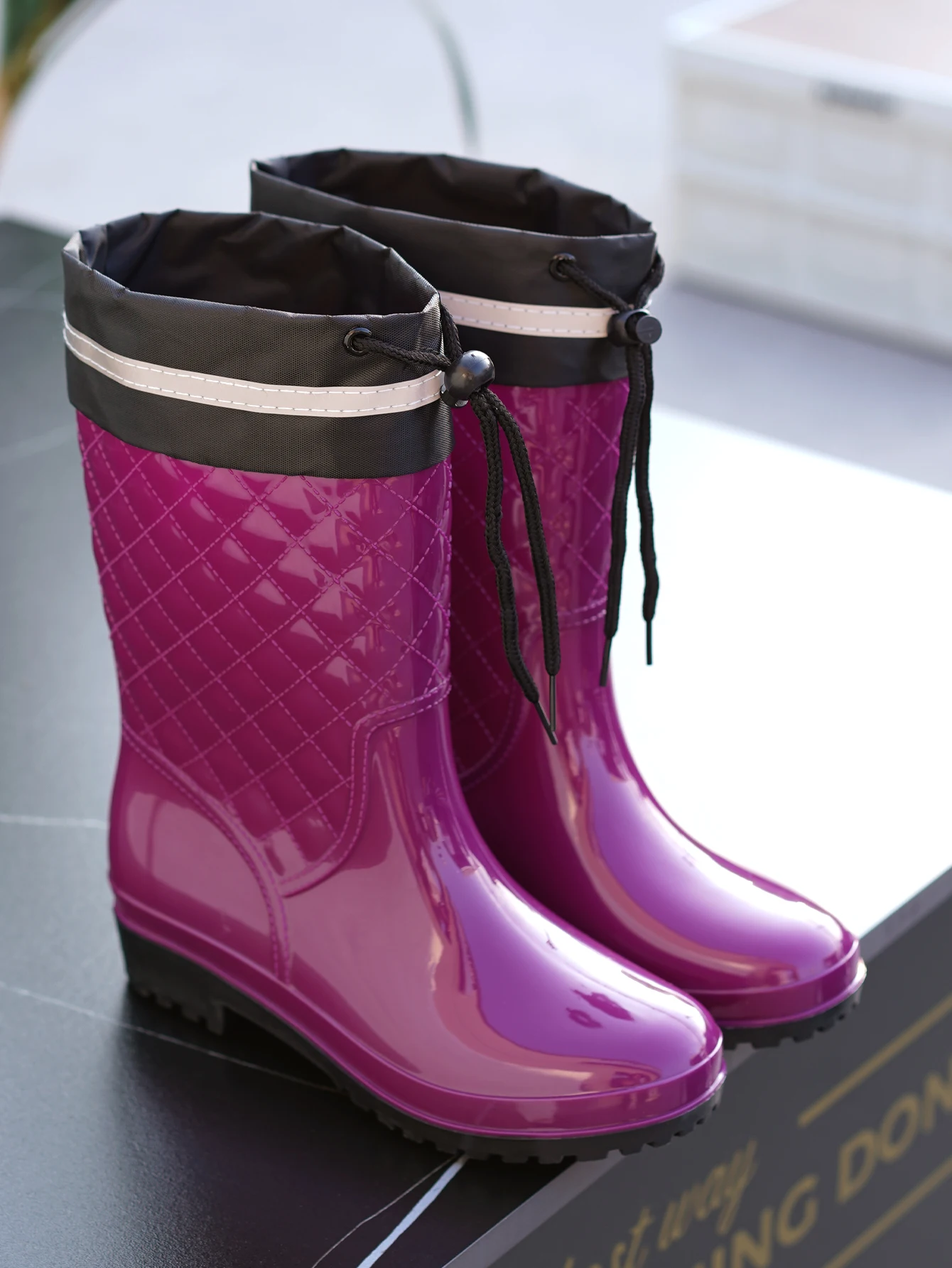 Minimalist Style Outdoor Work Kitchen Anti Slip Waterproof Drawstring Drum Mouth All Season Universal Women's Rain Boots