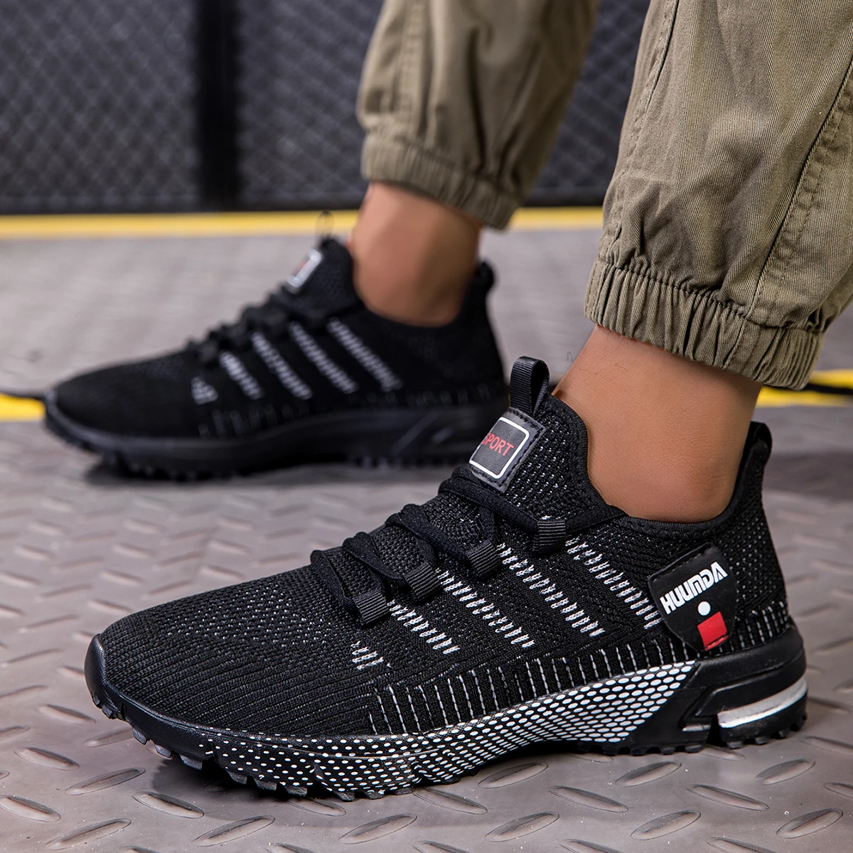 Summer Men Sneakers Lightweight Breathable Outdoor Casual Running Shoes Fashionable Tennis Training Shoe Men's Shoes