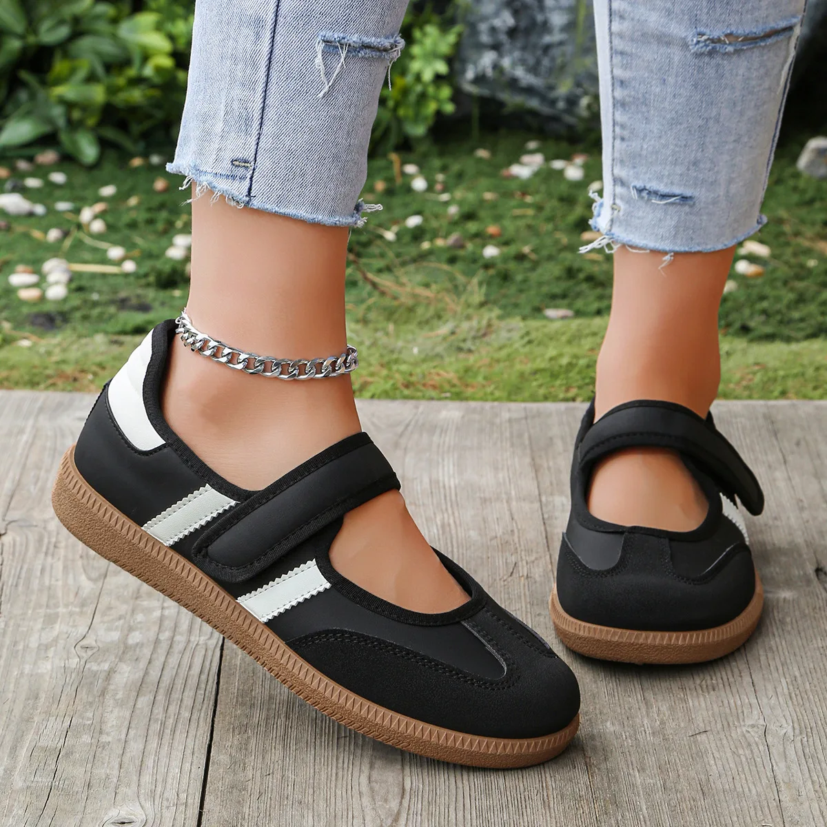 Women Large Size Casual Sneakers New Slip on Walking Shoes Spring Autumn Soft Bottom Board Shoes for Women Zapatos De Mujer