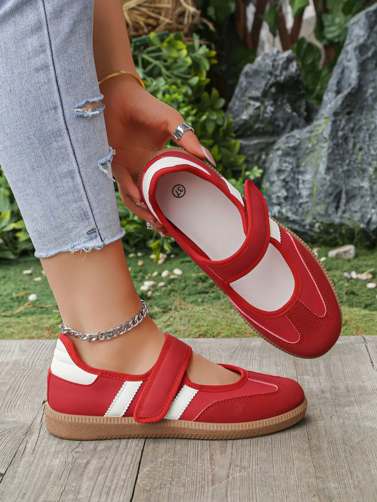 Women Large Size Casual Sneakers New Slip on Walking Shoes Spring Autumn Soft Bottom Board Shoes for Women Zapatos De Mujer