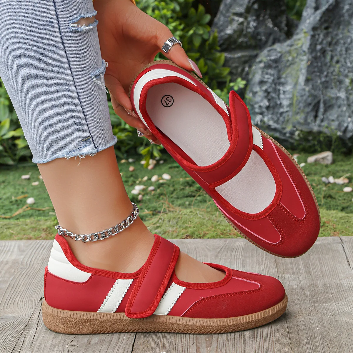 Women Large Size Casual Sneakers New Slip on Walking Shoes Spring Autumn Soft Bottom Board Shoes for Women Zapatos De Mujer