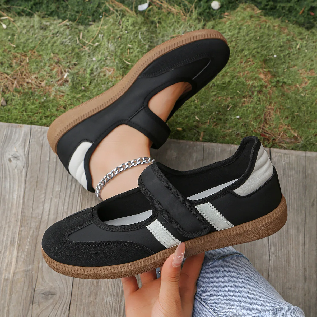 Women Large Size Casual Sneakers New Slip on Walking Shoes Spring Autumn Soft Bottom Board Shoes for Women Zapatos De Mujer