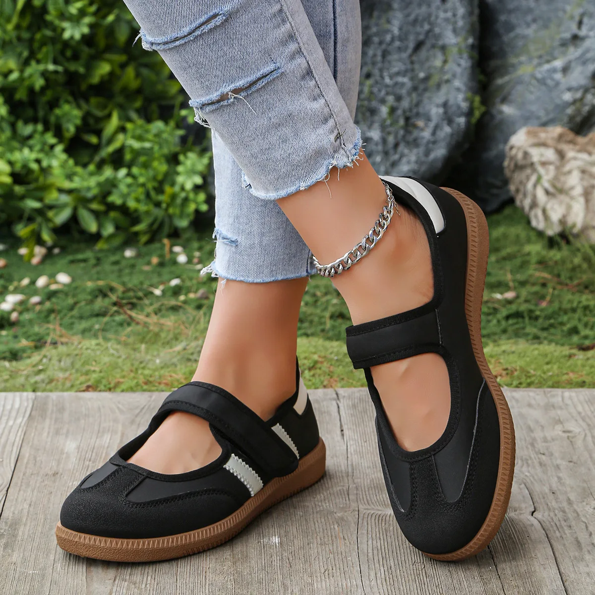 Women Large Size Casual Sneakers New Slip on Walking Shoes Spring Autumn Soft Bottom Board Shoes for Women Zapatos De Mujer