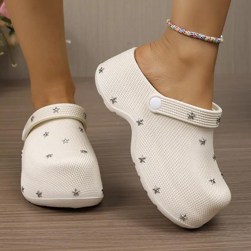 Y2K Metal Star Chunky Platform Clogs Sandals Women Summer 2026 Soft Thick Bottom Garden Shoes Woman's Lightweight Beach Slippers