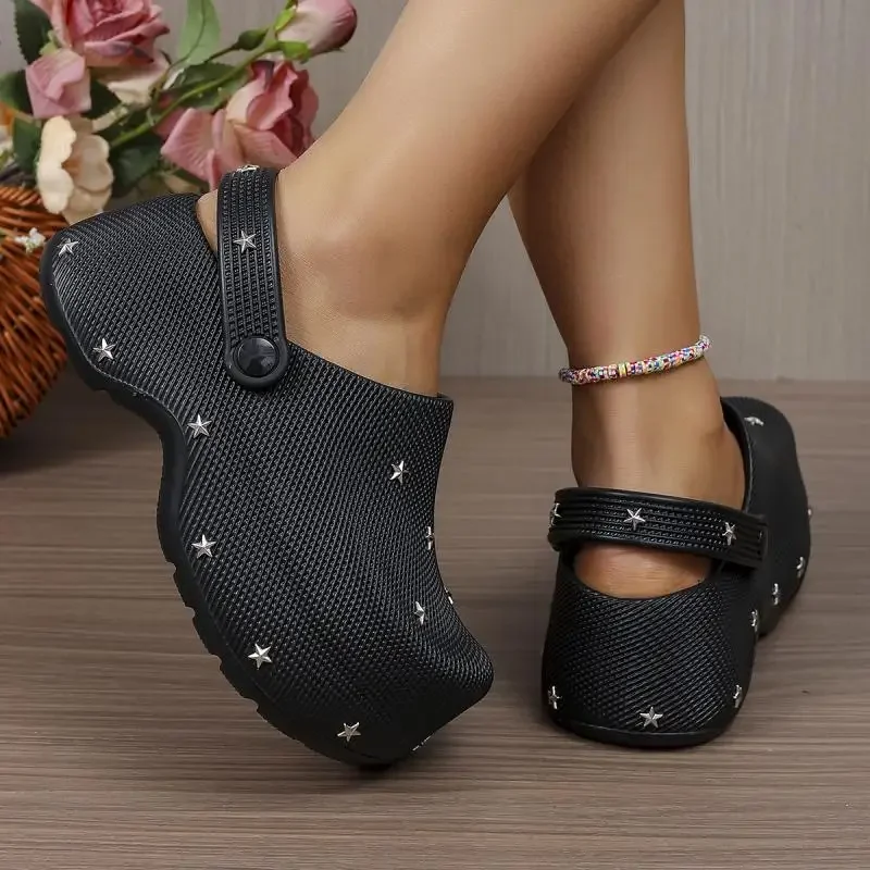Y2K Metal Star Chunky Platform Clogs Sandals Women Summer 2026 Soft Thick Bottom Garden Shoes Woman's Lightweight Beach Slippers