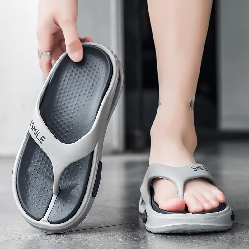 Summer Men's Flip Flops Outdoor Indoor Slippers Soft Comfortable Shoes Fashion Men Beach Sandals Non-slip Home Male Slippers