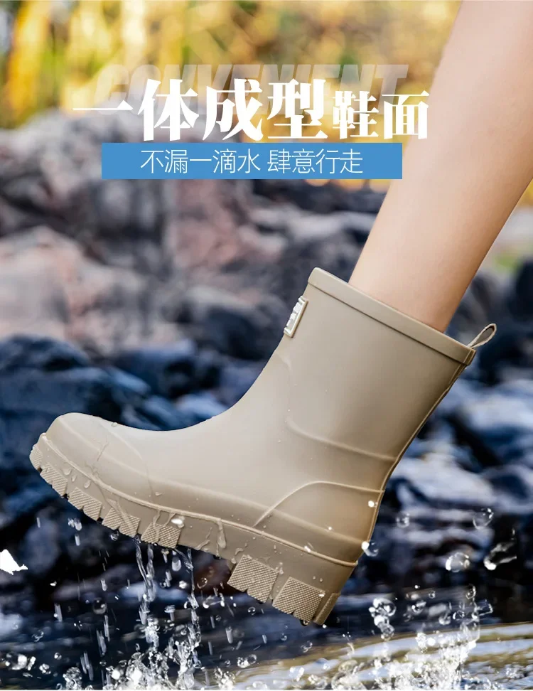 2026Fashionable Korean Women's Mid-Calf Rain Boots Thick Bottom Wear-Resistant Anti-Slip Waterproof Car Wash Shoes Water-Proof