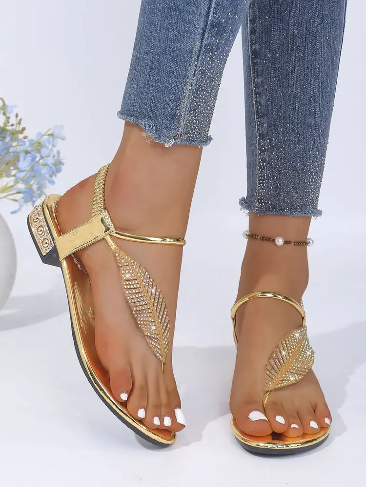 Clip Toe Gold Silver Gladiator Sandals Women 2026 Summer Ankle Straps Flat Sandals Woman Plus Size 43 Roman Beach Shoes Footwear