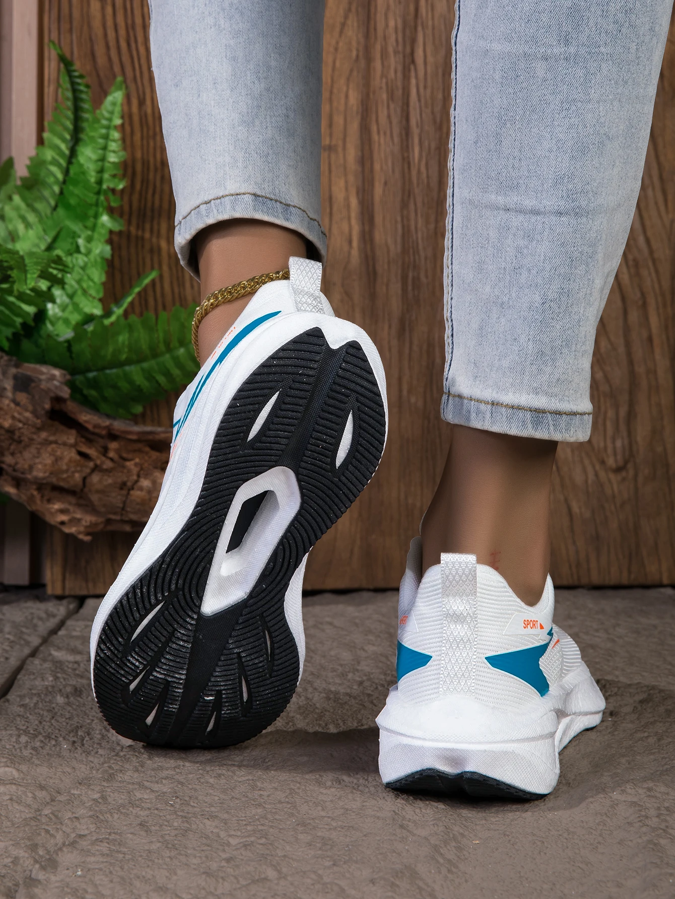 Women's Breathable Mesh Running Sneakers, Lightweight Cushioning Wedge-Shaped Thick-Soled Casual Running Shoes, Non-Slip Rubber Outsole, Walking Training Shoes, Trendy White and Blue Color Scheme, Daily Jogging Fitness Casual Shoes