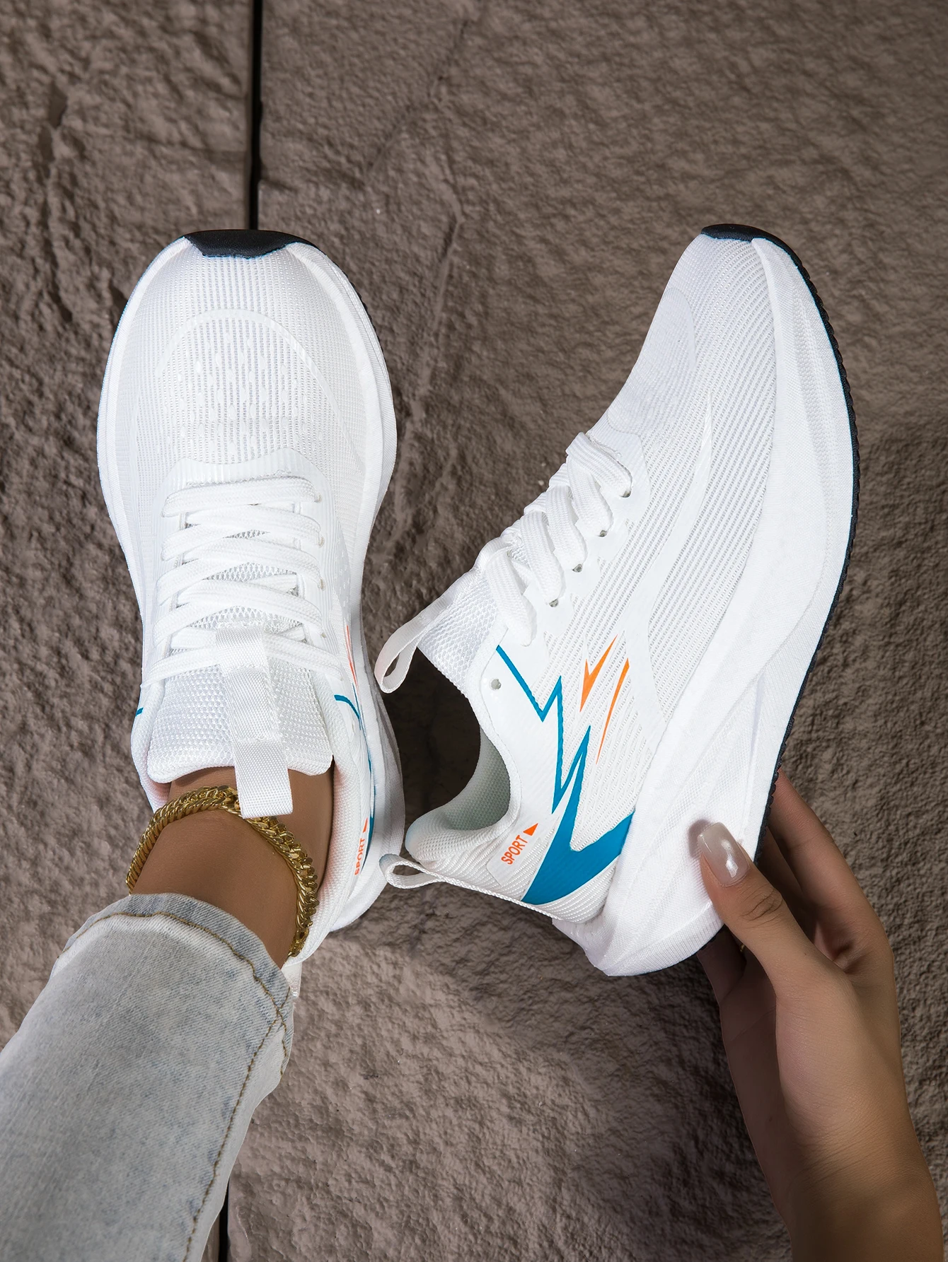 Women's Breathable Mesh Running Sneakers, Lightweight Cushioning Wedge-Shaped Thick-Soled Casual Running Shoes, Non-Slip Rubber Outsole, Walking Training Shoes, Trendy White and Blue Color Scheme, Daily Jogging Fitness Casual Shoes