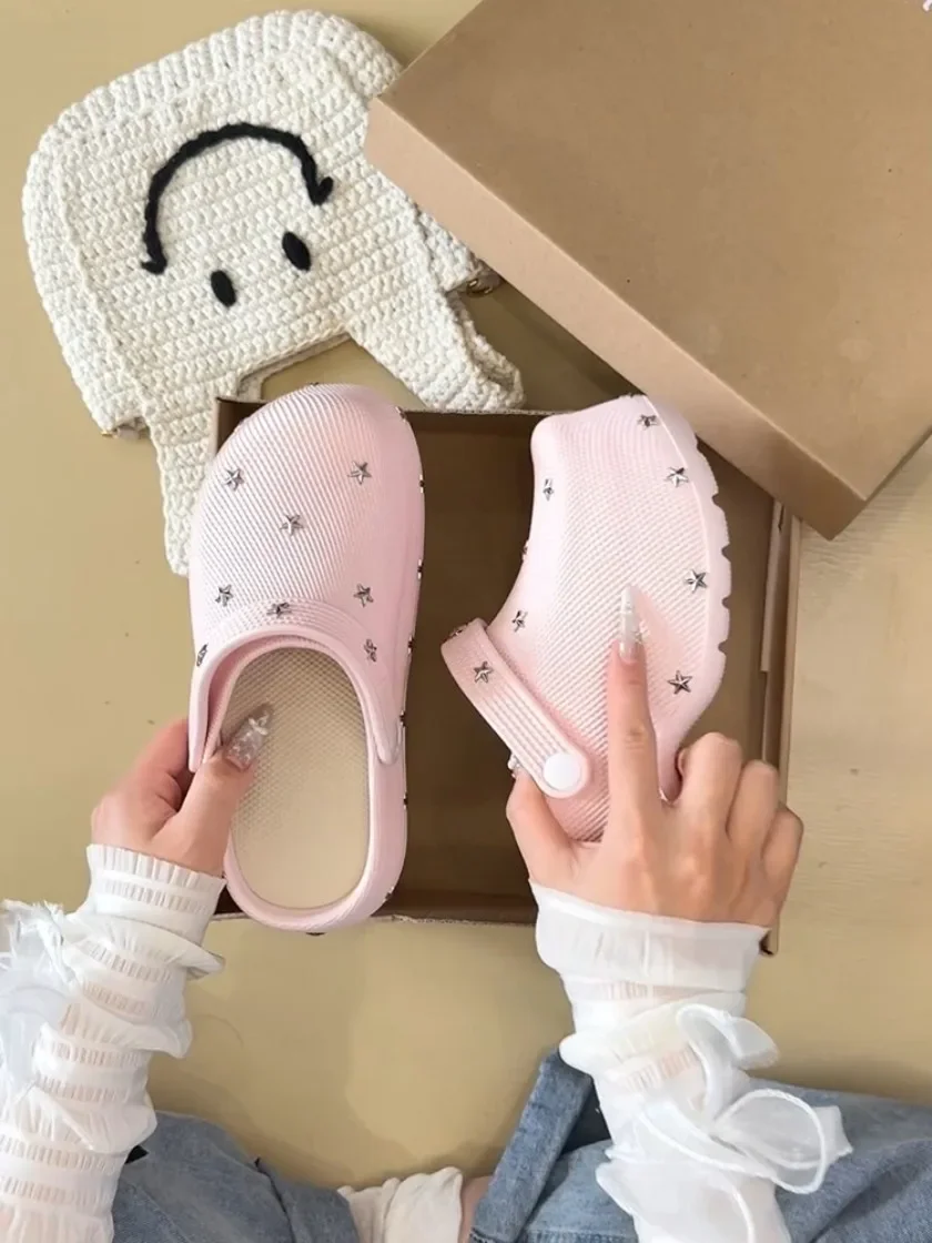 Summer New Casual Style Star Thick Bottom Baotou Slippers for Women Wearing Lazy Outerwear, One Step Stepping Cool Slippers