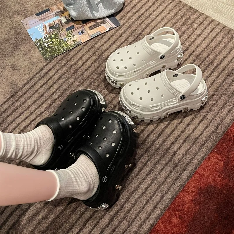 Women's Sandals Fashion Platform Slippers Punk Style Rivet Women's Shoes Increase Height Thick Soled EVA Anti-slip Slipper Paris