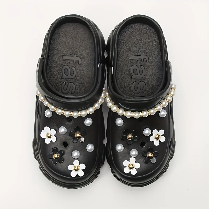 Fashion EVA Clogs, Removable DIY Platform Height-Boosting Clogs with Pearl Chains, Pearls & Black-White Flower Charms, All-Seaso