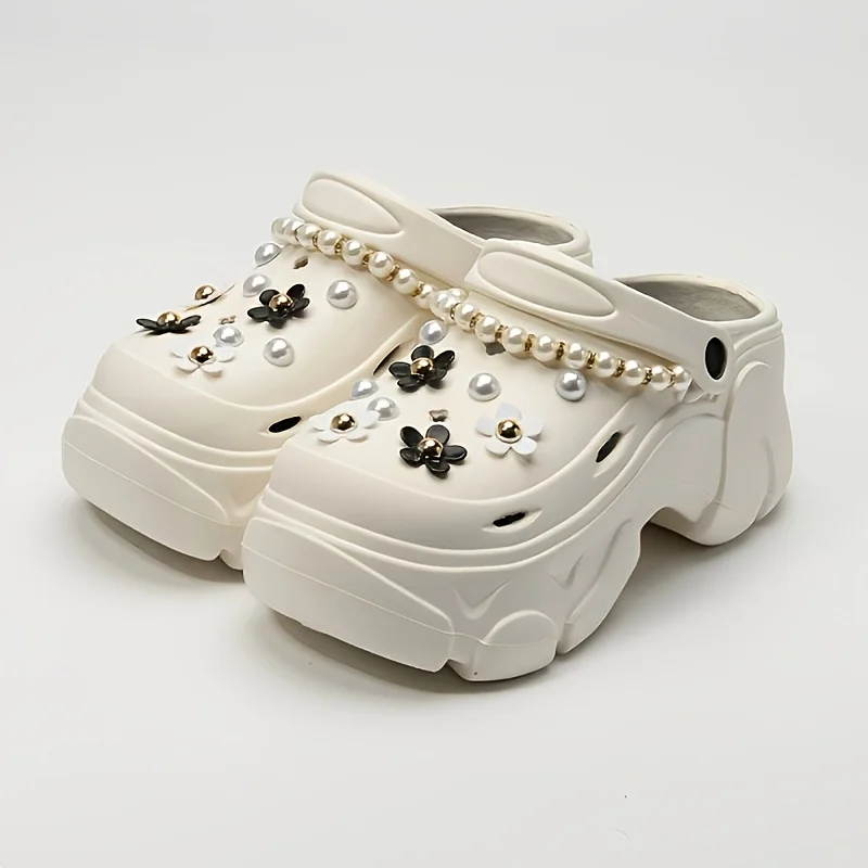 Fashion EVA Clogs, Removable DIY Platform Height-Boosting Clogs with Pearl Chains, Pearls & Black-White Flower Charms, All-Seaso
