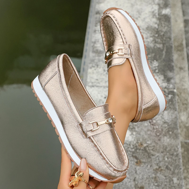 Gold Silver Metal Chain Flats Shoes Women Spring Autumn Plus Size Platform Loafers Woman Slip On Soft Bottom Casual Shoes Female