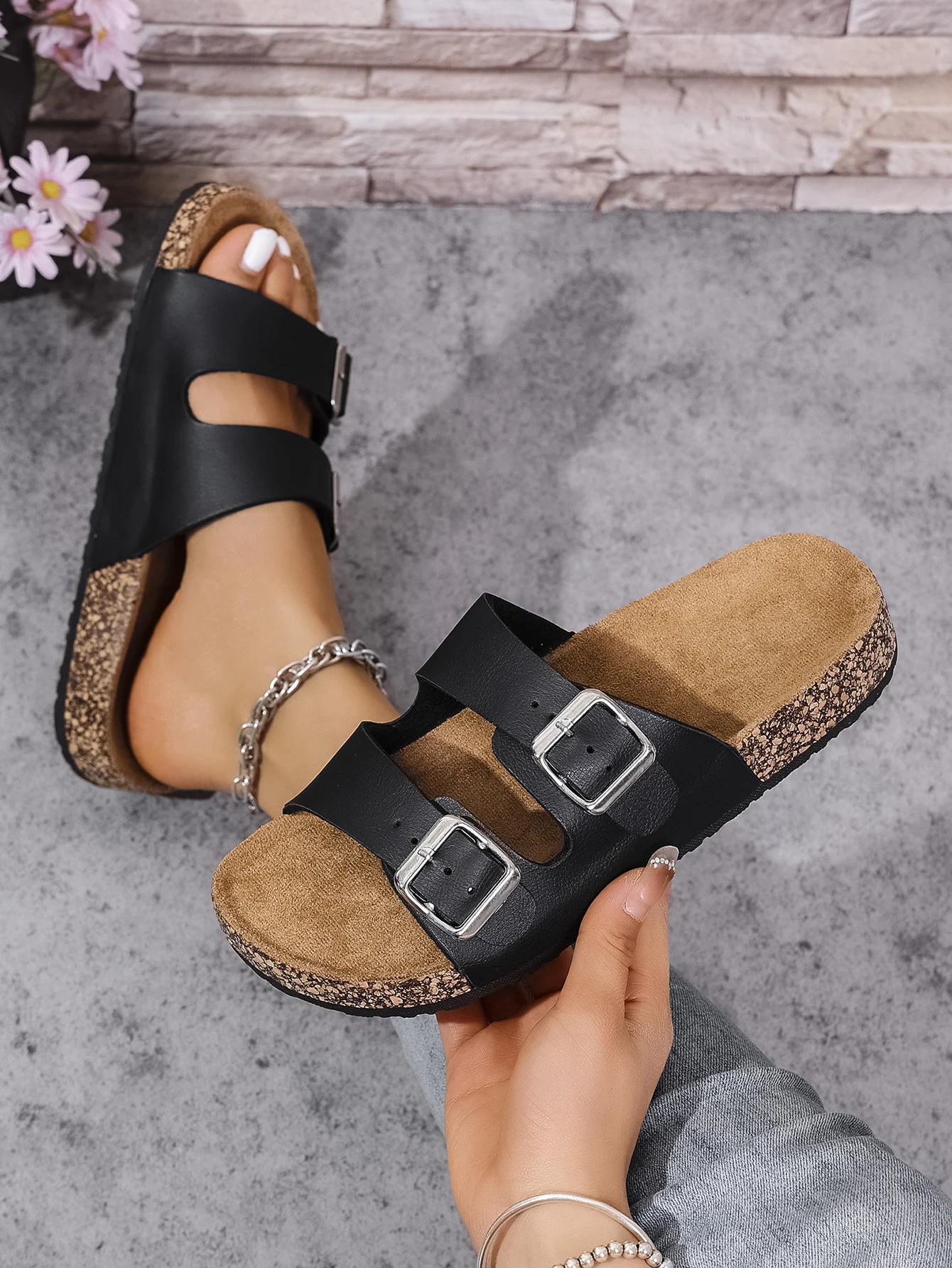 Women's Summer and Spring/Autumn Casual Simple Buckle Cork-Patterned Adjustable Pu Upper Flat Slip-On Double-Strap Sandals Beach Slippers for Home and Outdoor Use