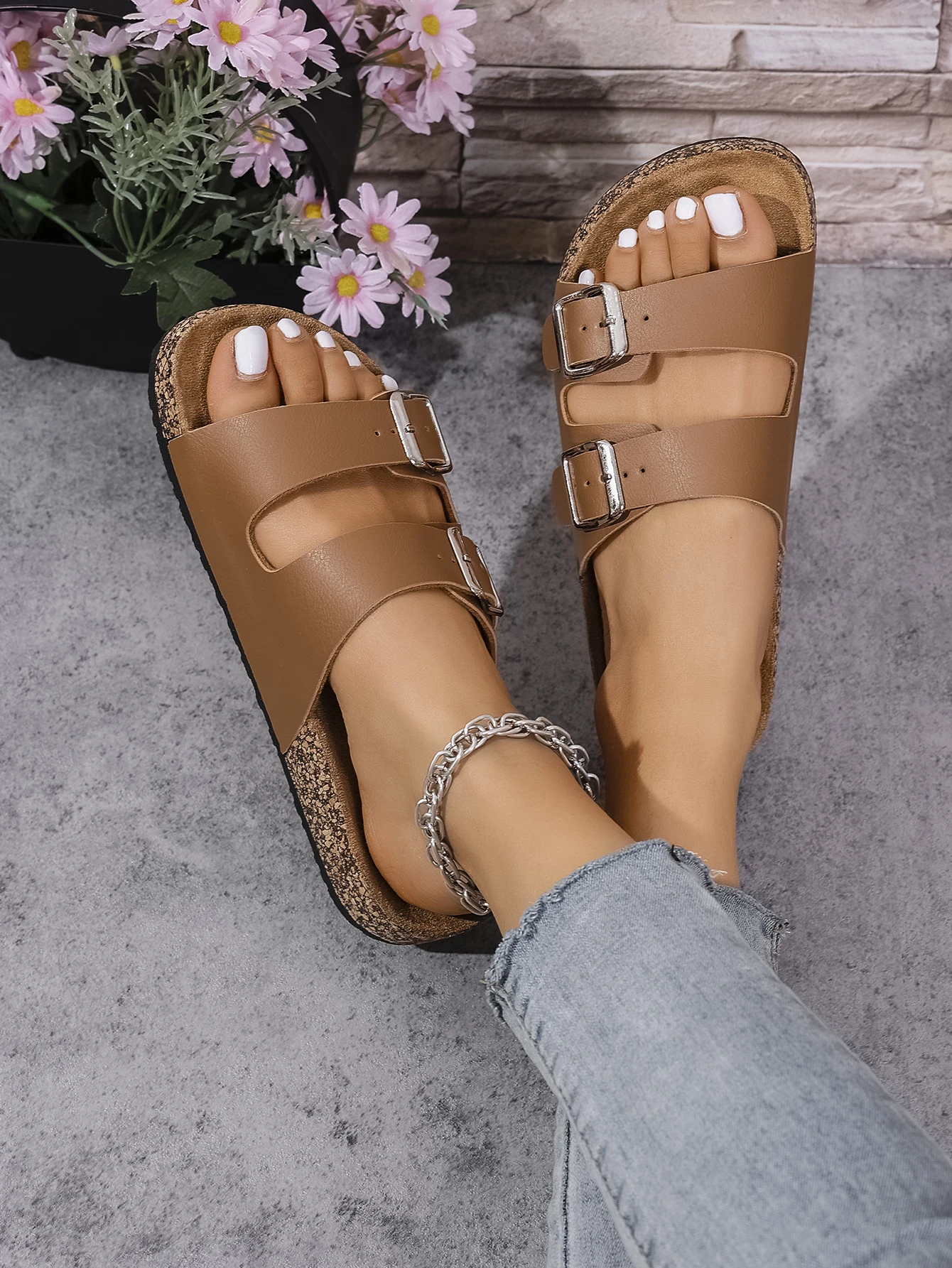 Women's Summer and Spring/Autumn Casual Simple Buckle Cork-Patterned Adjustable Pu Upper Flat Slip-On Double-Strap Sandals Beach Slippers for Home and Outdoor Use