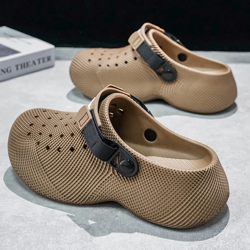 Summer Mens Sandals Outdoor Fashion Slippers Breathable Lightweight Man Beach Sandals Thick Sole Non Slip Casual Garden Shoes