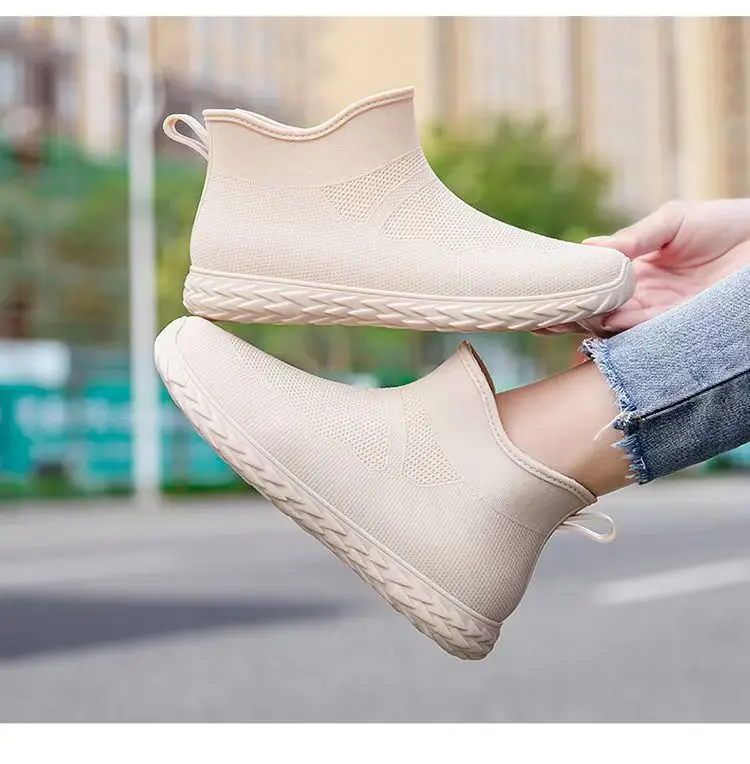 2026 Men's /women's Fashionable College Rain Boots and Rubber Shoes, Outdoor Travel Rainy Day Unisex Overshoes Foot Protectors