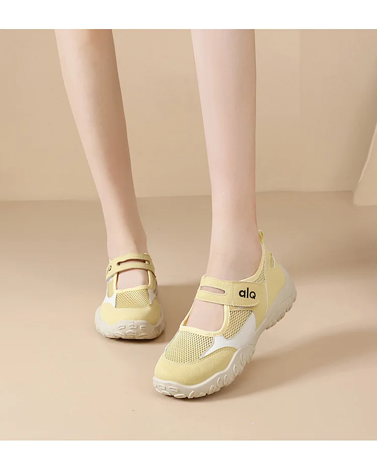 Woman's Casual Flats Shoes Round Toe Large size ladies shoes Retro French Mary Jane Dress Flat New Summer Solid Comfortable shoe