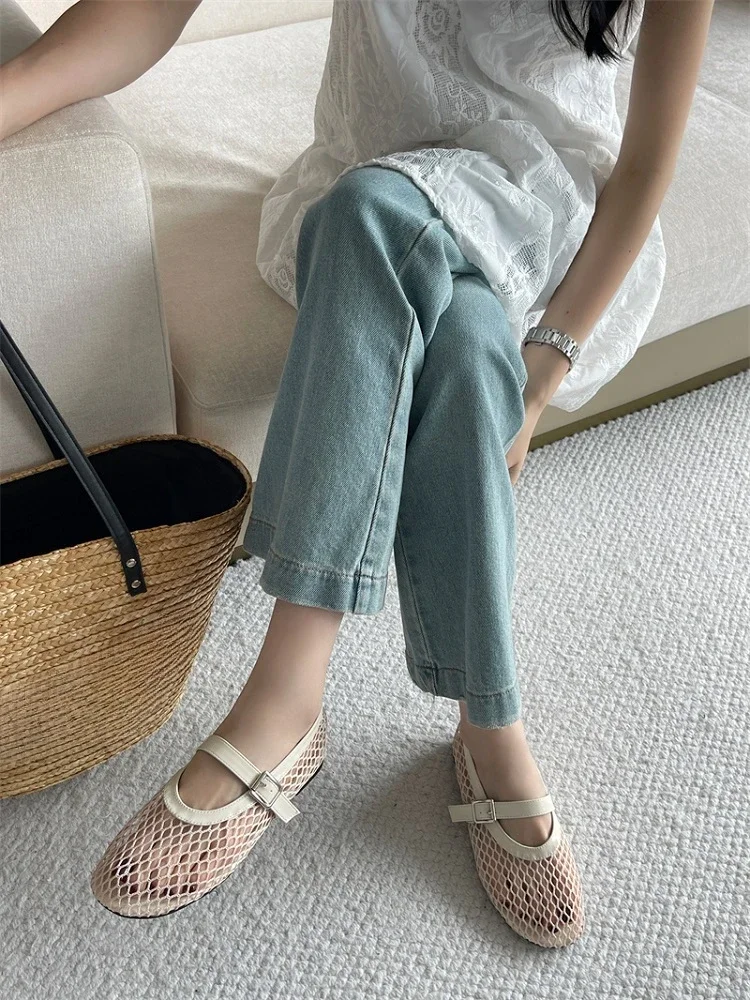 Aneikeh Round Toe Flat Shoes Women Non Slip Flat Sandals Sizes 35-43 Breathable Mesh Beach Outdoor Shallow Comfortable Shoes