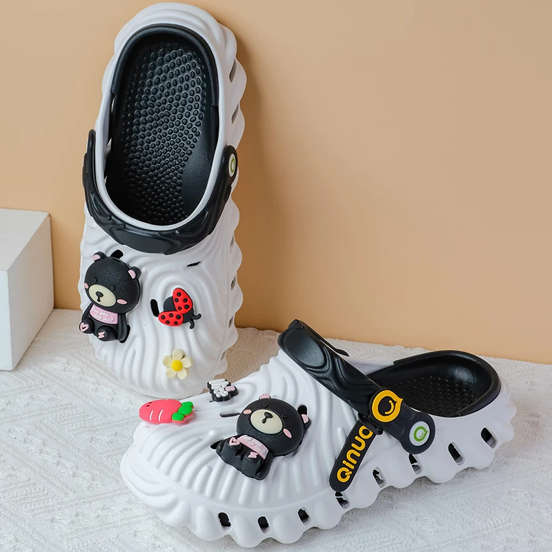 Women's Diy Cute Bear Clogs Sandals Summer 2025 Slip On Wedge Platform Sandals Woman Fashion Thick Sole Garden Shoes Ladies