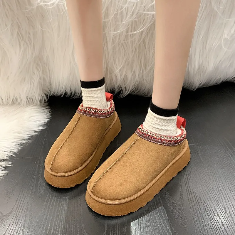 Feslishoet Winter Woman Slippers Plush Interior Anti Slip Sole Thick Bottom Embroider Fashion Warm Slippers Use Indoor Outdoor