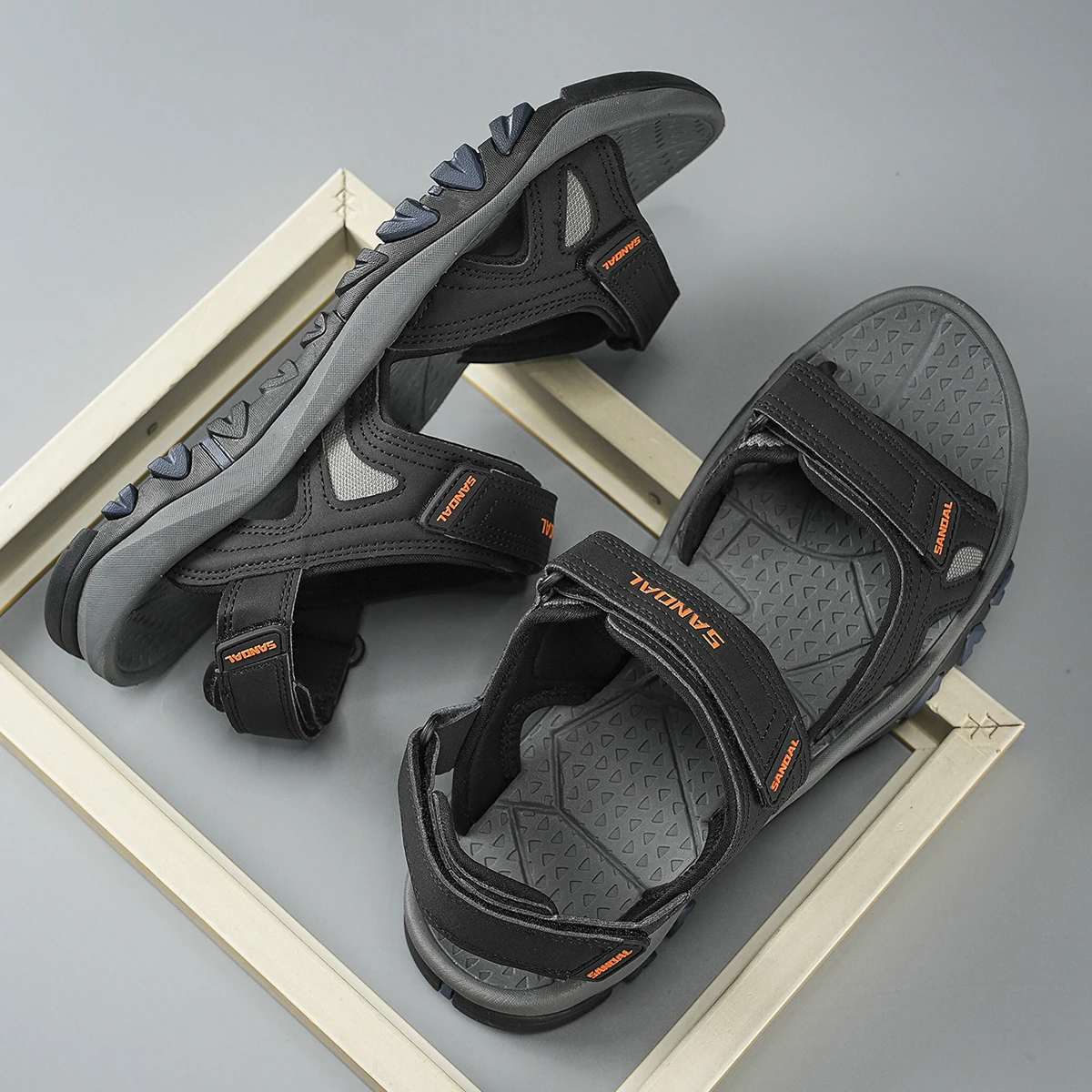Men's Casual Sports Sandals Outdoor Hiking Sandals Comfortable Non-Slip Beach&Trekking Sandals Plus Size Adjustable