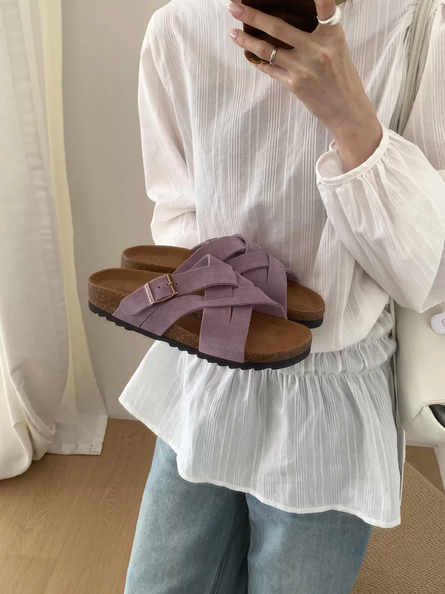 Plus Size Soft Sole Vintage Flip Flops Summer New Round Toe Suede Cutout Flat Sandals