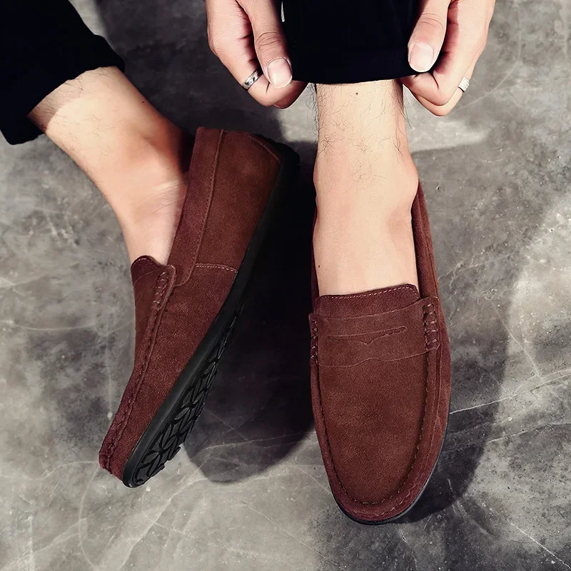 High Quality Leather Men Loafers Slip on Mens Casual Shoes Fashion Flats Male Driving Shoes Moccasins Ten Colors Size 38-47