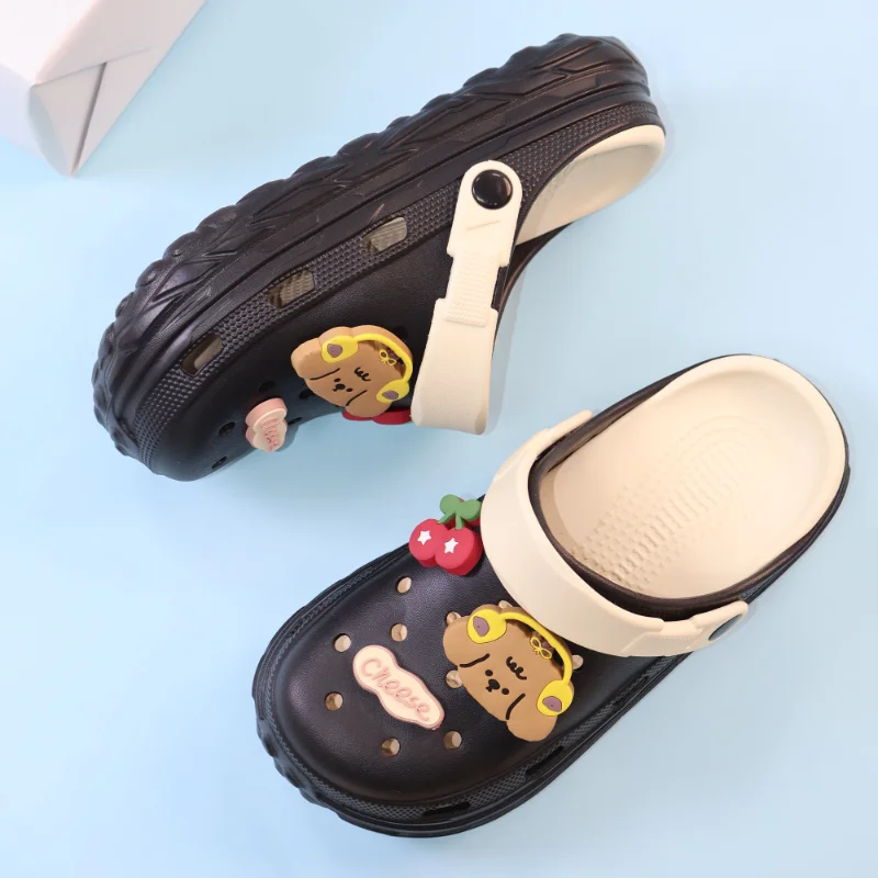 Clogs Platform Slippers Women Home Flat Cute Designer Woman Shoes House Summer Sandals Casual Beach Fashion Footwear Indoor
