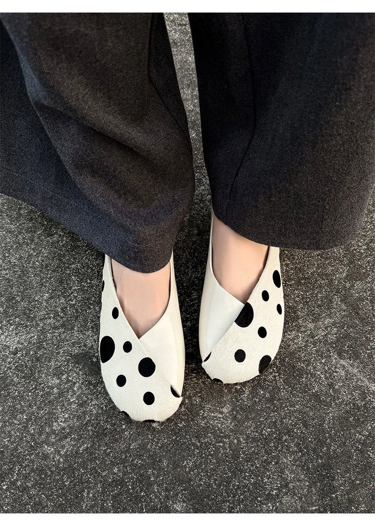 Genuine Leather Sweet Style Yellow Polka Dot Shallow Single Shoes for Women, Niche Versatile Shoes, Slip-on Small Leather Shoes